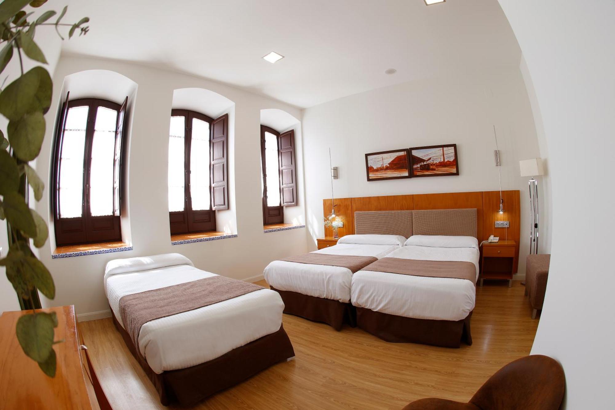Hotel El Carmen Puente Genil Bagian luar foto